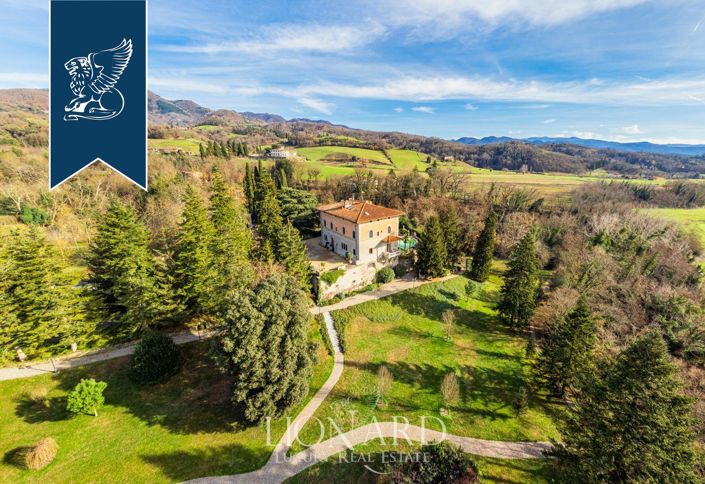 Image No.2-Villa de 14 chambres à vendre à Vicchio