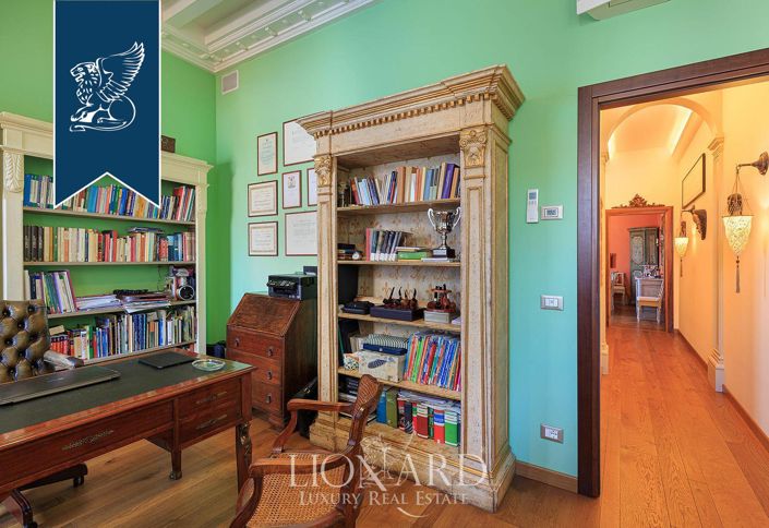 Image No.14-4 Bed Apartment for sale