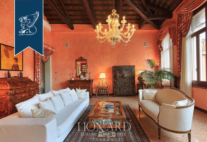 Image No.4-4 Bed Apartment for sale