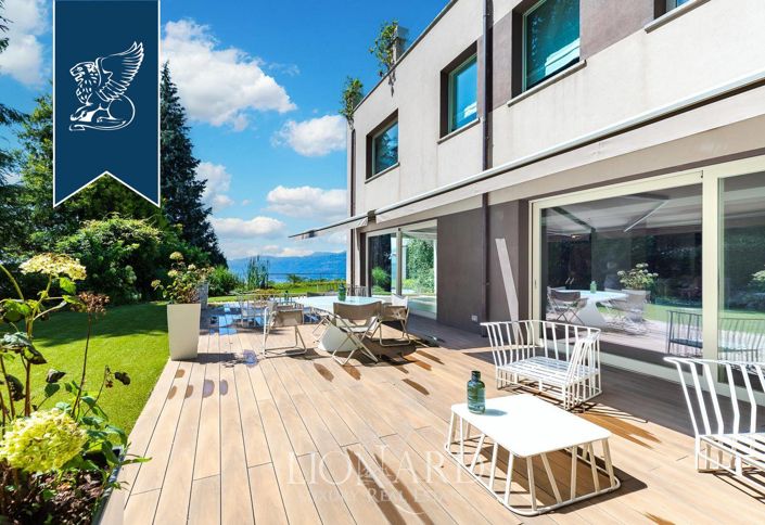 Image No.3-Villa de 7 chambres à vendre à Verbano-Cusio-Ossola