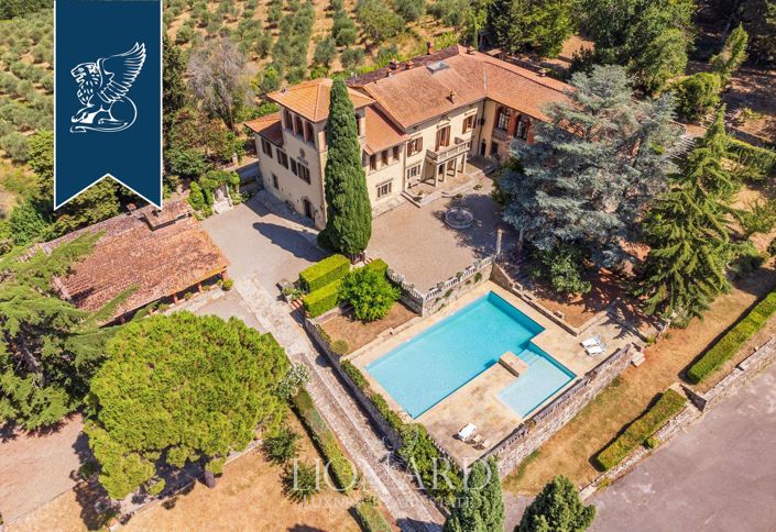 Image No.2-31 Bed Farmhouse for sale