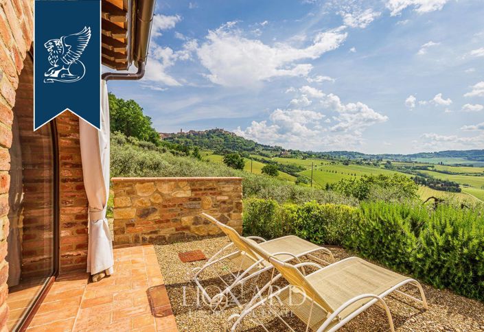 Image No.13-Un hôtel de 8 chambres à vendre à Montepulciano