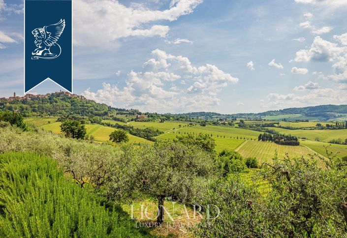 Image No.20-Un hôtel de 8 chambres à vendre à Montepulciano