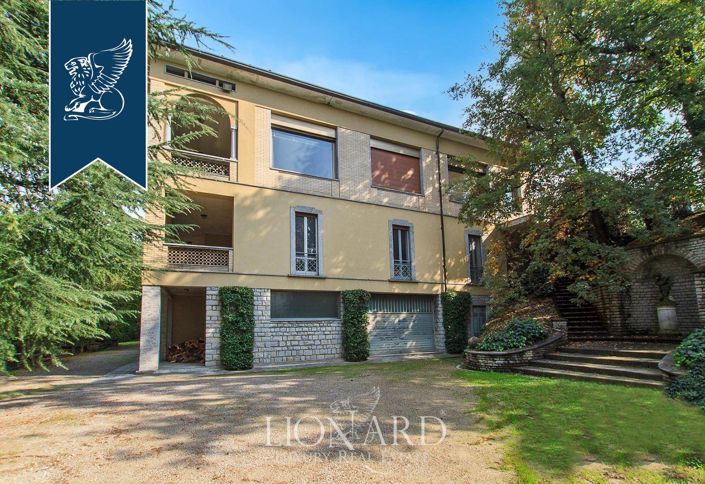 Image No.18-Villa de 13 chambres à vendre à Côme