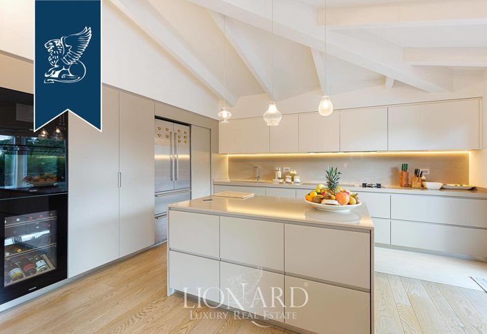 Image No.13-Villa de 8 chambres à vendre à Cecina