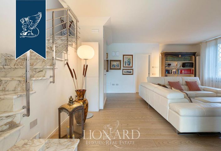 Image No.19-Villa de 8 chambres à vendre à Cecina