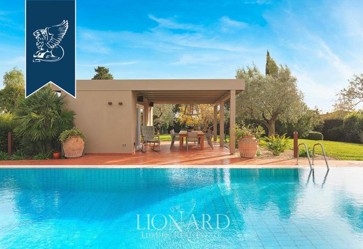 Image No.6-Villa de 8 chambres à vendre à Cecina