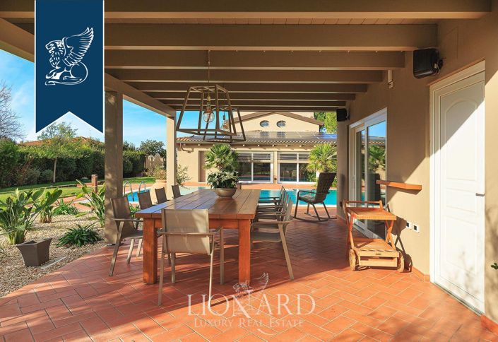 Image No.7-Villa de 8 chambres à vendre à Cecina