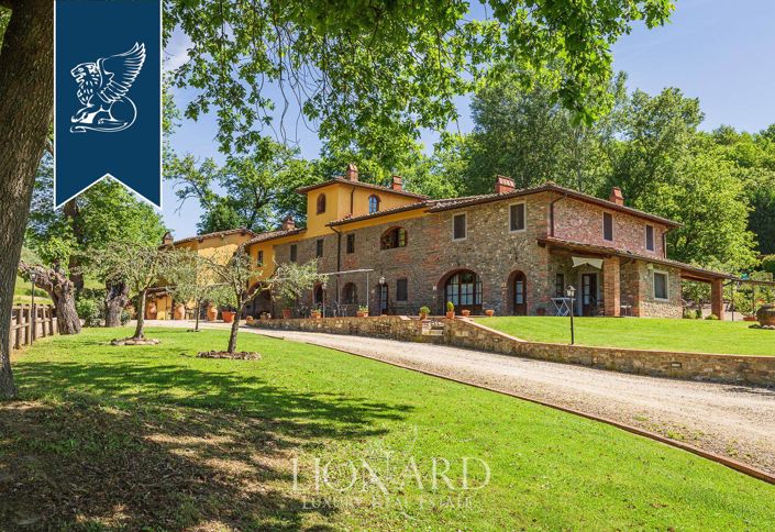 Image No.11-Ferme de 22 chambres à vendre à Reggello