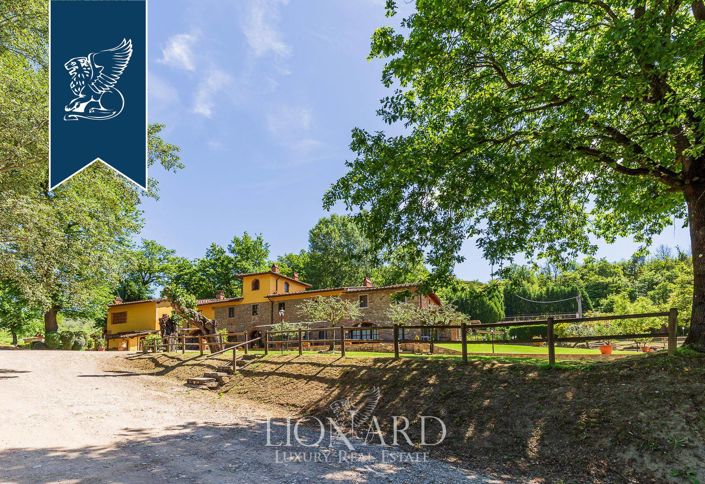 Image No.12-Ferme de 22 chambres à vendre à Reggello