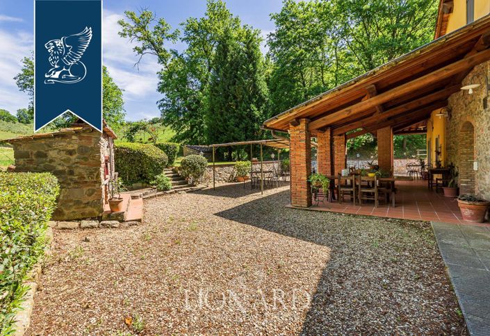 Image No.27-Ferme de 22 chambres à vendre à Reggello