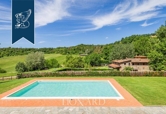 Image No.34-Ferme de 22 chambres à vendre à Reggello