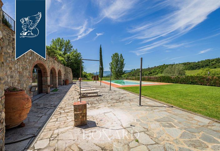 Image No.42-Ferme de 22 chambres à vendre à Reggello