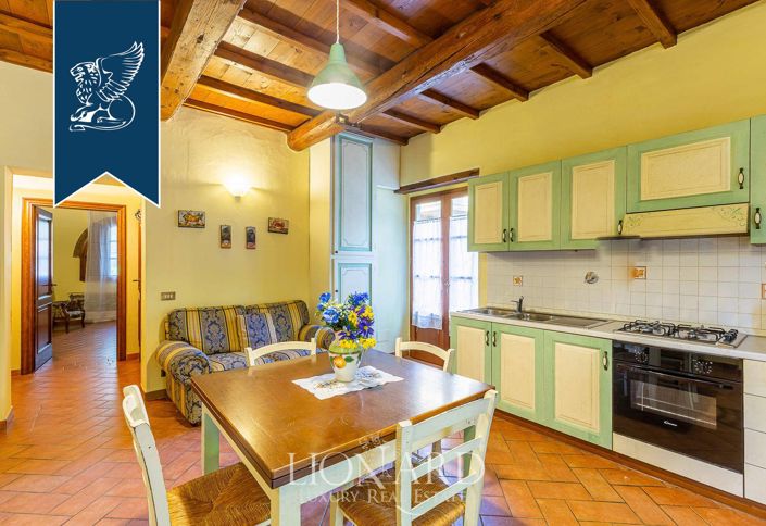 Image No.52-Ferme de 22 chambres à vendre à Reggello