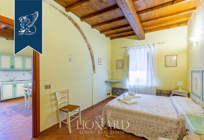 Image No.55-Ferme de 22 chambres à vendre à Reggello