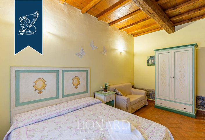 Image No.56-Ferme de 22 chambres à vendre à Reggello