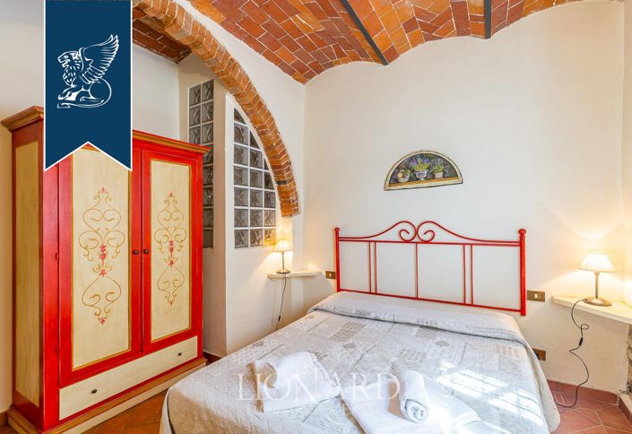 Image No.65-Ferme de 22 chambres à vendre à Reggello