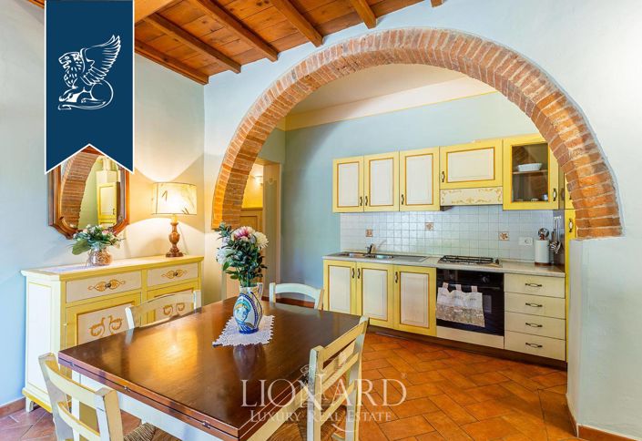 Image No.69-Ferme de 22 chambres à vendre à Reggello