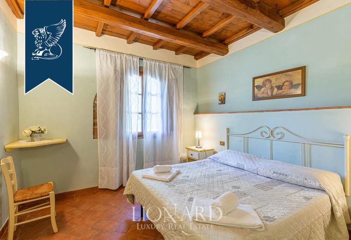 Image No.71-Ferme de 22 chambres à vendre à Reggello