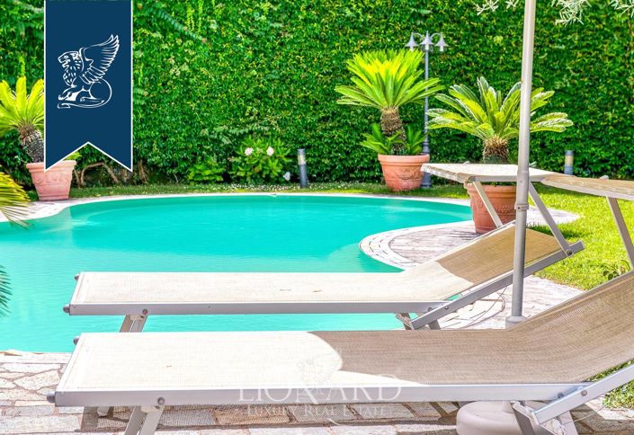 Image No.6-Villa de 5 chambres à vendre à Naples