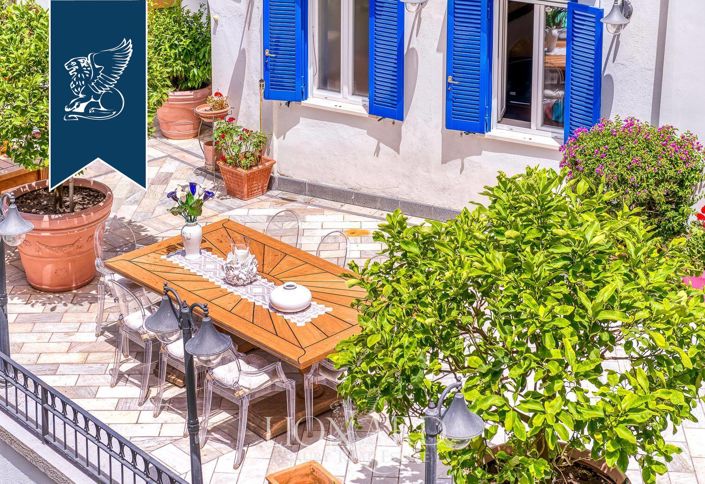 Image No.8-Villa de 5 chambres à vendre à Naples