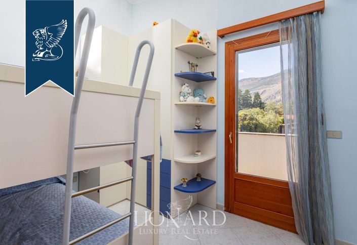 Image No.17-6 Bed Villa for sale