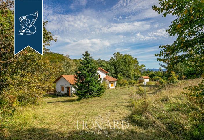 Image No.26-106 Bed Hotel for sale