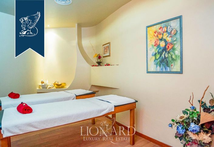 Image No.64-106 Bed Hotel for sale