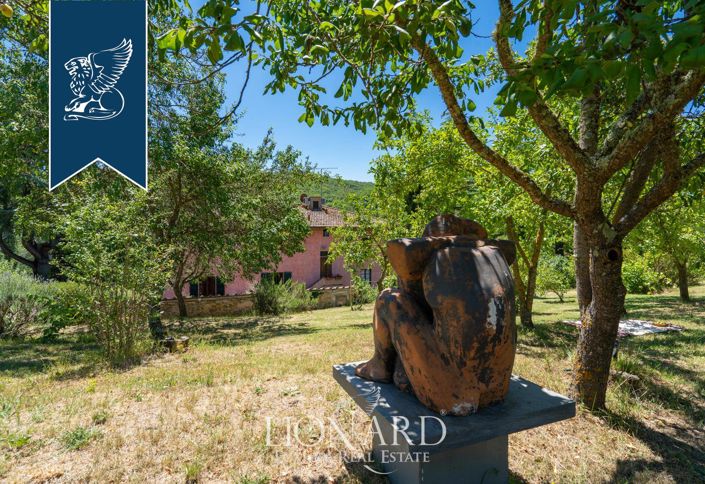 Image No.20-13 Bed Farmhouse for sale