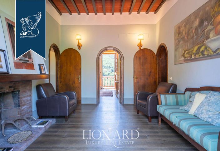 Image No.33-13 Bed Farmhouse for sale