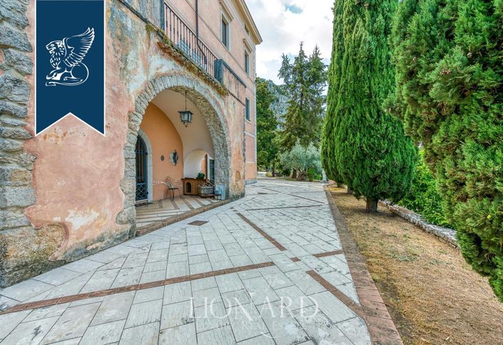 Image No.11-Villa de 7 chambres à vendre à Frosinone