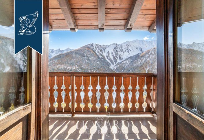 Image No.6-15 Bed Hotel for sale