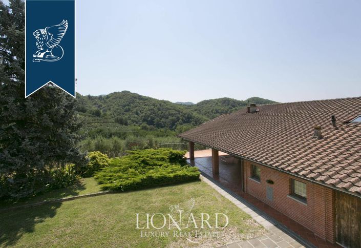 Image No.10-9 Bed Farmhouse for sale