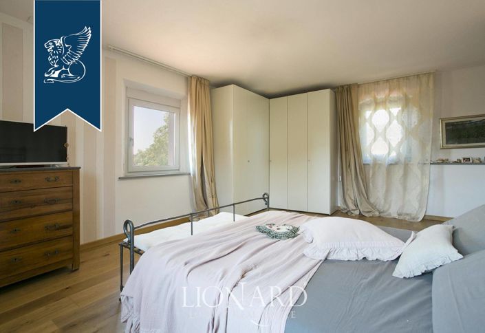 Image No.49-9 Bed Farmhouse for sale