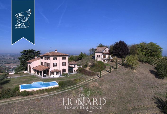 Image No.7-4 Bed Villa for sale