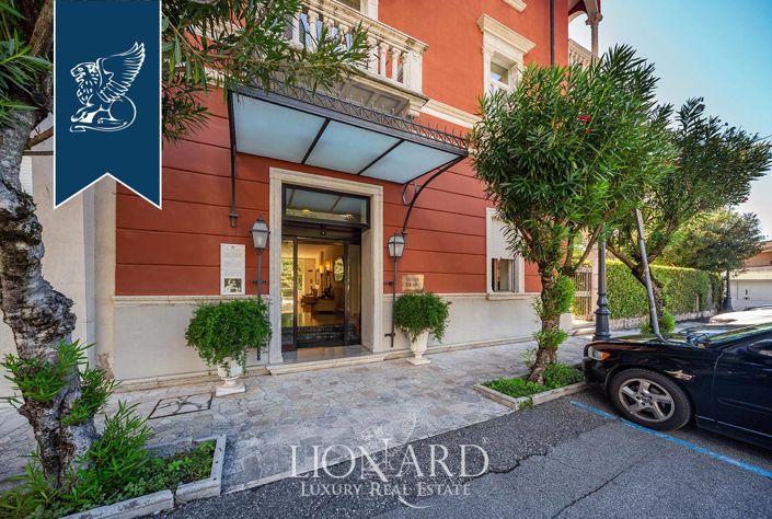 Image No.14-49 Bed Hotel for sale