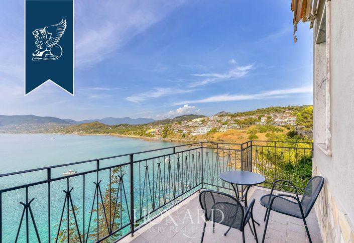 Image No.14-12 Bed Hotel for sale