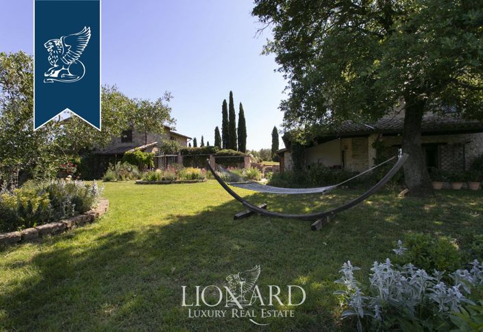 Image No.35-8 Bed Country House for sale