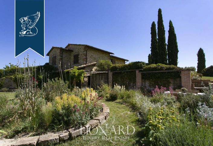 Image No.41-8 Bed Country House for sale