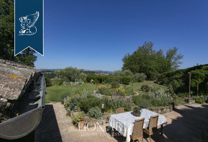 Image No.44-8 Bed Country House for sale