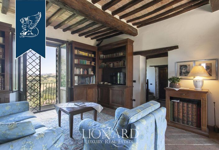 Image No.71-8 Bed Country House for sale