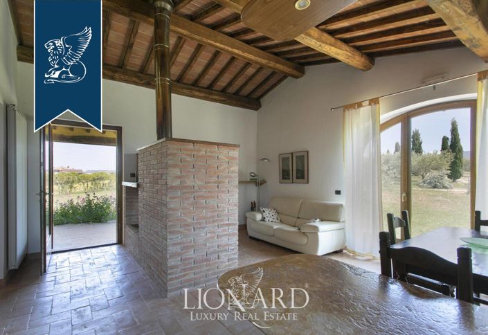 Image No.73-8 Bed Country House for sale