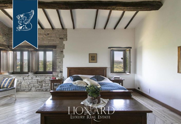 Image No.84-8 Bed Country House for sale