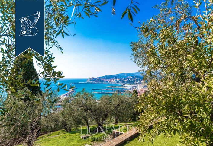 Image No.25-Villa de 4 chambres à vendre à Imperia