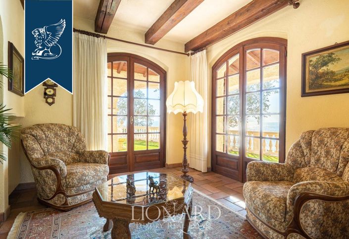 Image No.46-Villa de 4 chambres à vendre à Imperia