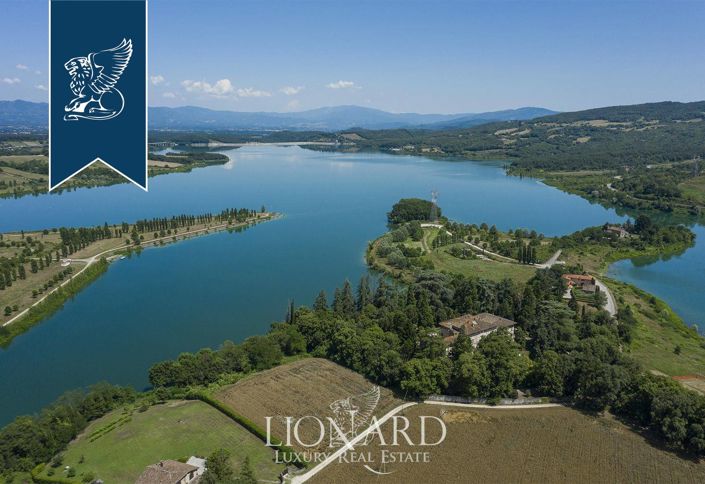 Image No.5-6 Bed Villa for sale