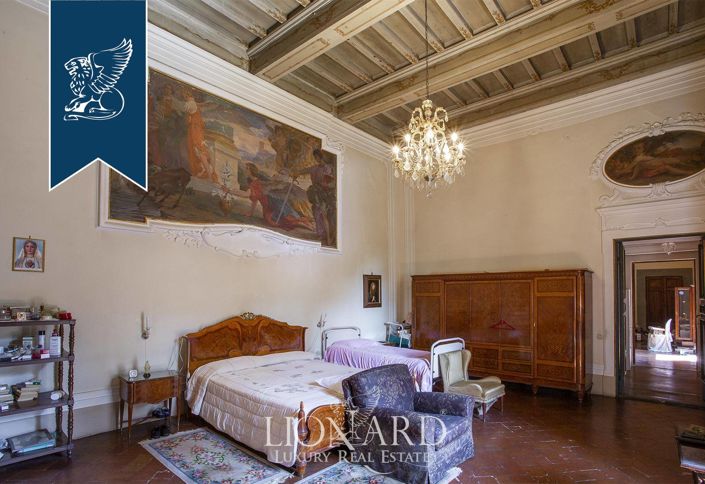 Image No.53-6 Bed Villa for sale