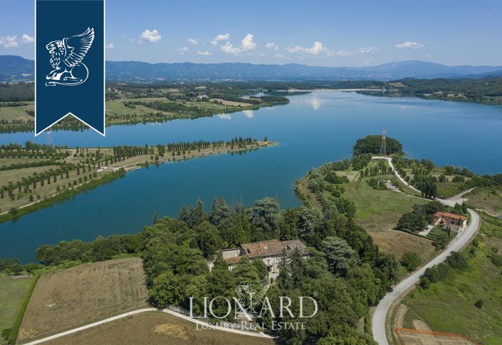 Image No.7-6 Bed Villa for sale