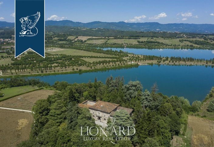 Image No.9-6 Bed Villa for sale