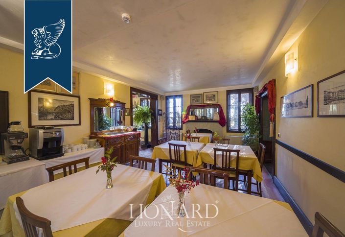 Image No.27-22 Bed Villa for sale